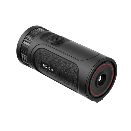 Guide TE211M touchscreen view showing thermal image rendered on the 1.43 inch 466x466 AMOLED display