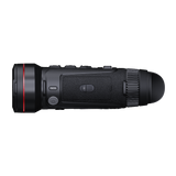 Guide Kodiak TK650L 3.0 side profile showing the battery compartment door and the eyepiece diopter ring