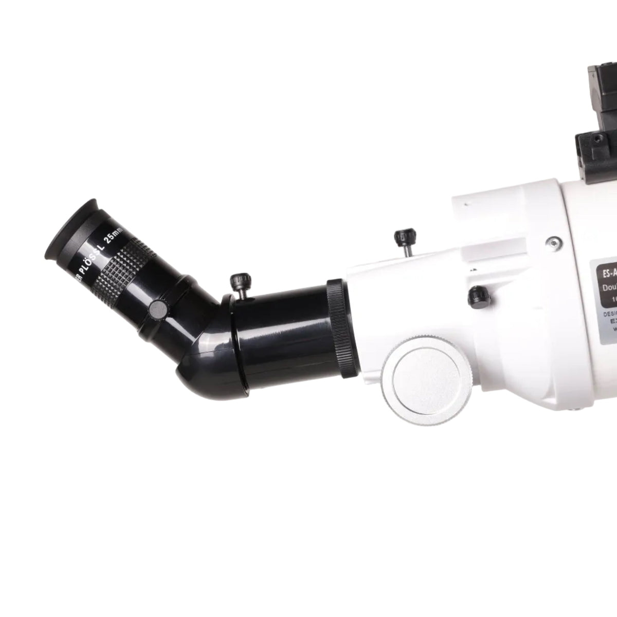 Sidara Essential 102 close-up of the diagonal and eyepiece at the focuser