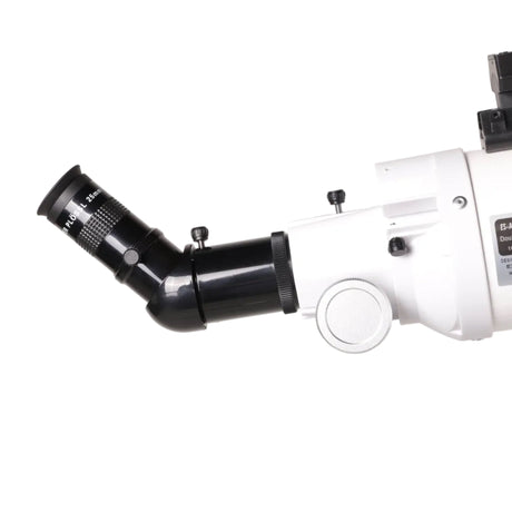 Sidara Essential 102 close-up of the diagonal and eyepiece at the focuser