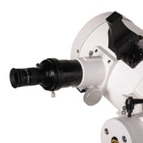 Sidara Plus 150 focuser close-up with an eyepiece fitted and the SkyAssist phone bracket