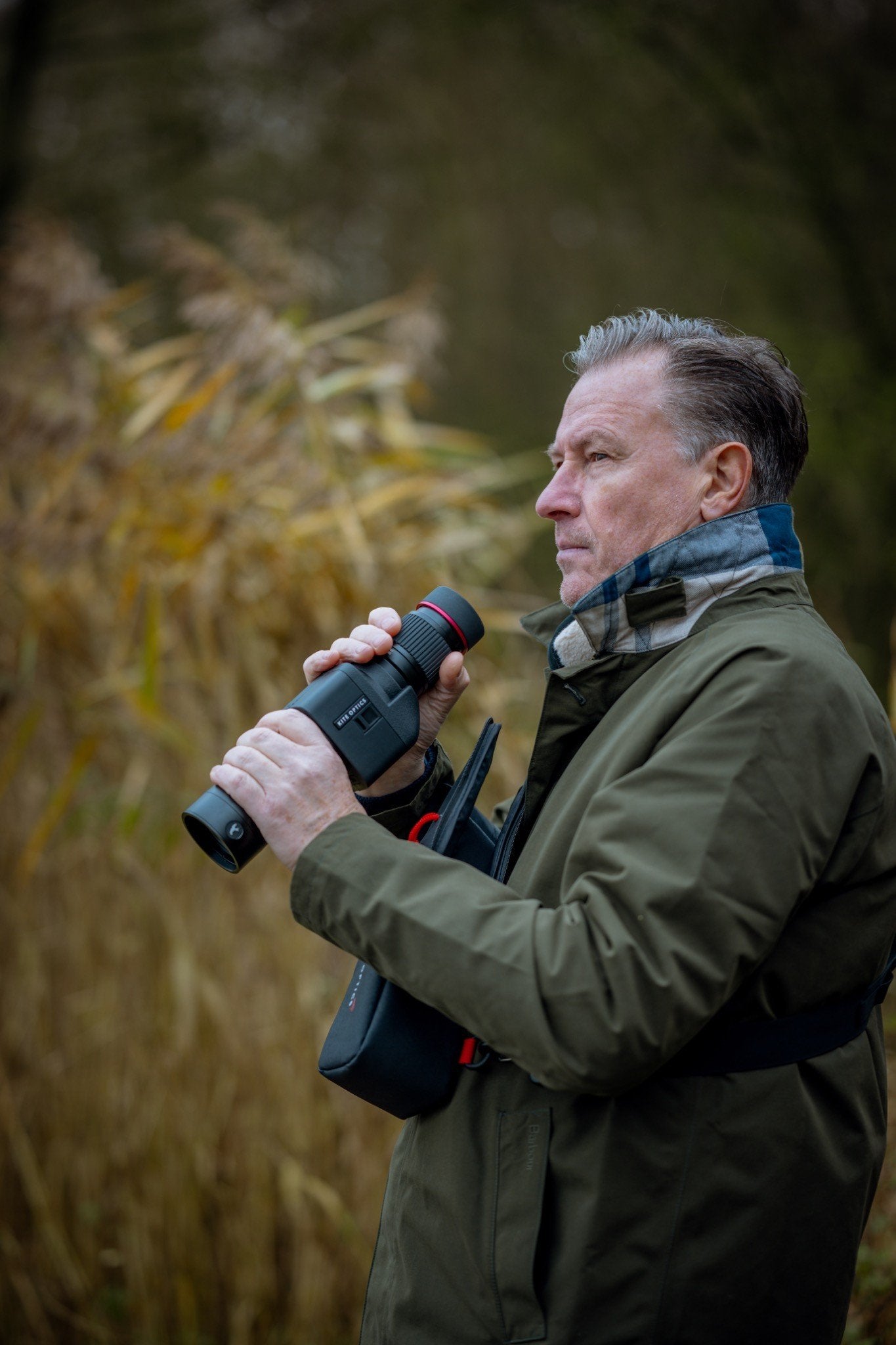 Kite Optics APC Stabilized 17-35x60 ED Spotting Scope | K280307 | 5425026280307