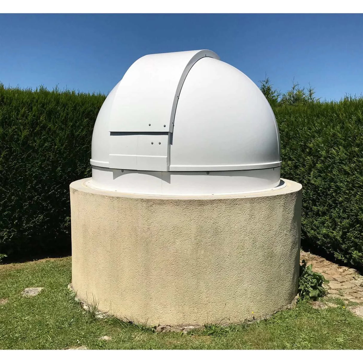 Pulsar 2.2m Short Height Observatory Dome | ES-4900500 |